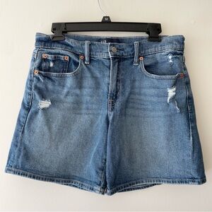 Gap Women’s Distressed Denim Shorts Size 6